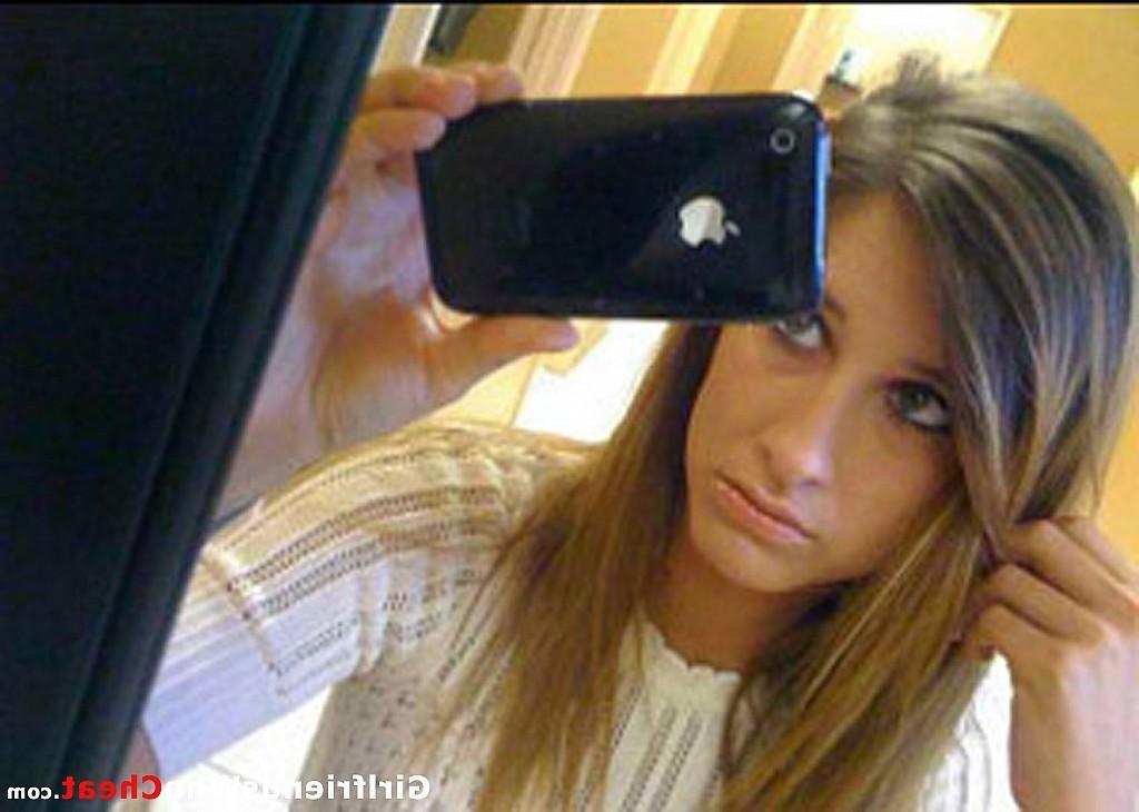 15P Sweet and friendly girl is looking to meet a guy who can take care of her