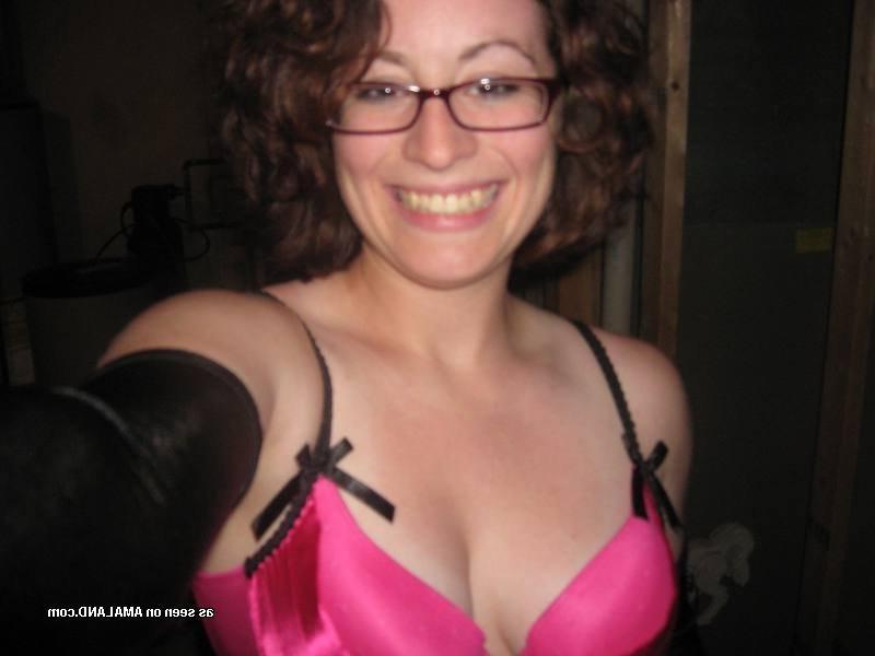 15P Selection of slutty wives posing topless for the cam