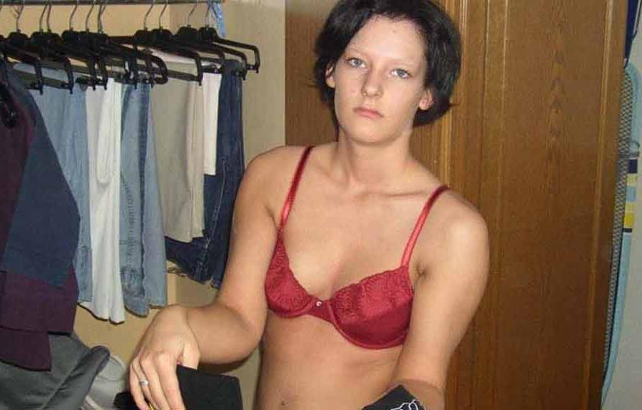 15P Nice gallery of steamy hot kinky sexy amateur MILFs