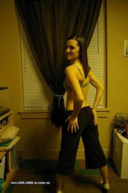 10P Gallery of a sexy petite wife going topless for her hubby