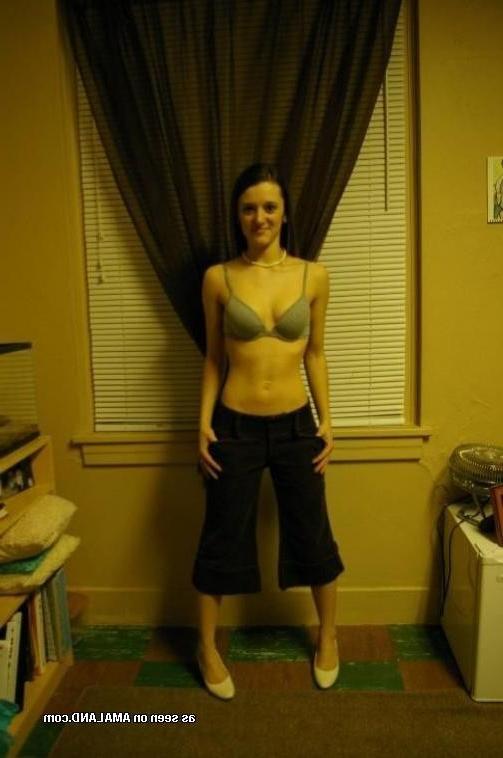 10P Gallery of a sexy petite wife going topless for her hubby