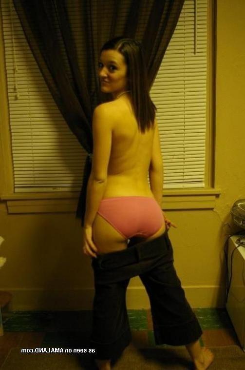 10P Gallery of a sexy petite wife going topless for her hubby
