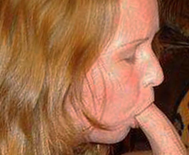 15P Pictures of a housewife sucking a cock and made it cum