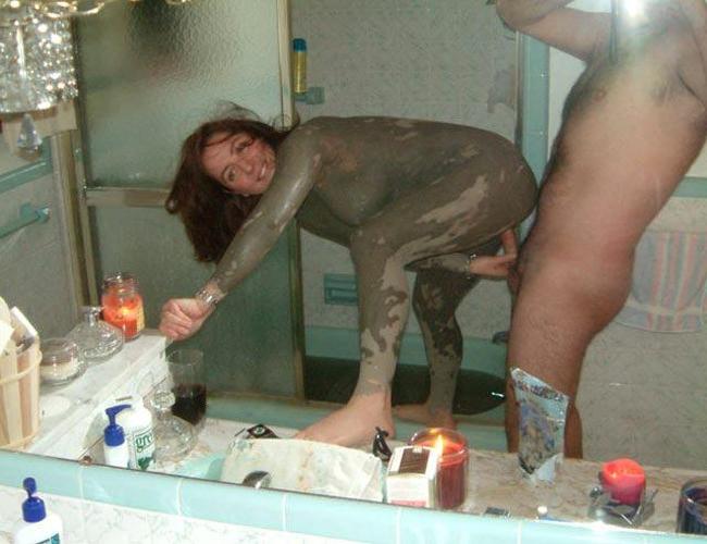 15P Pictures of hot housewives fucking and cocksucking