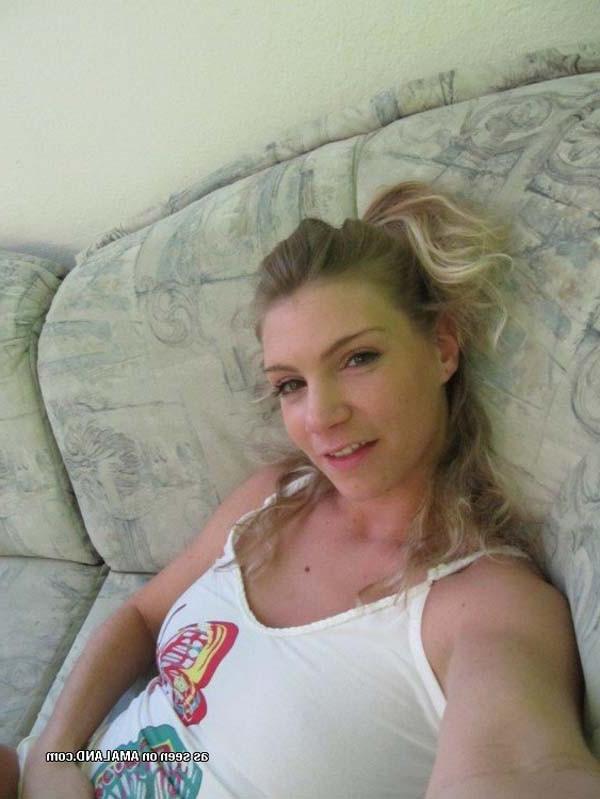 15P Pictures of two raunchy amateur naughty MILFs