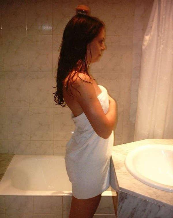 15P Pictures of a lovely vacation with a kinky MILF