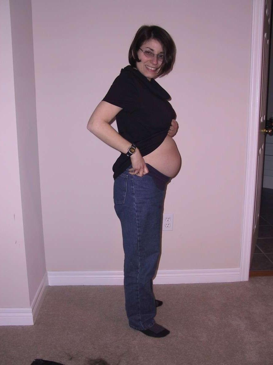 18P Mom sex with hubby