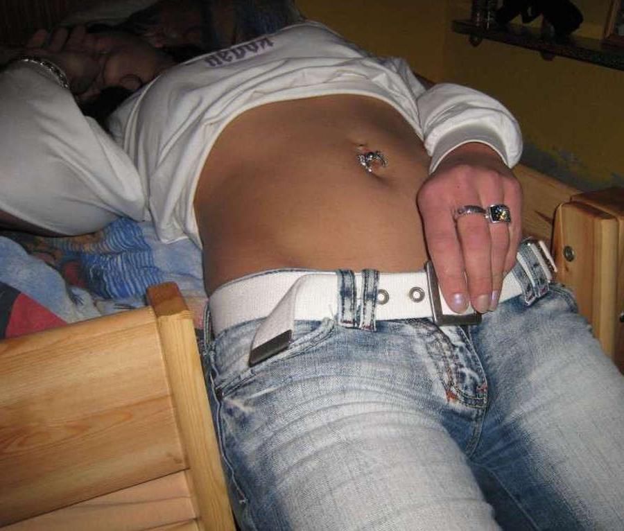 15P Pictures of a tattooed amateur housewife