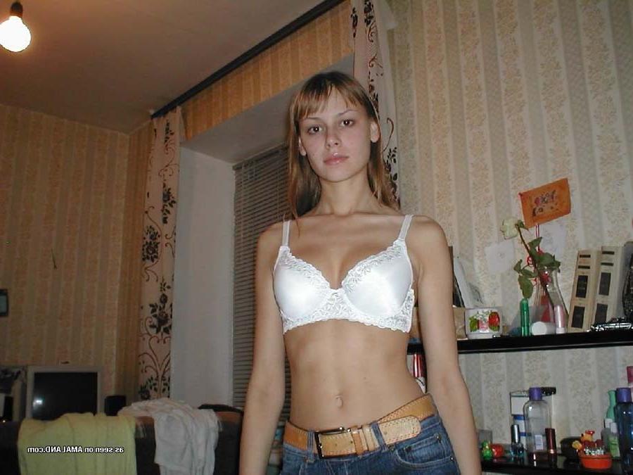 15P Picture compilation of raunchy wives in hot poses