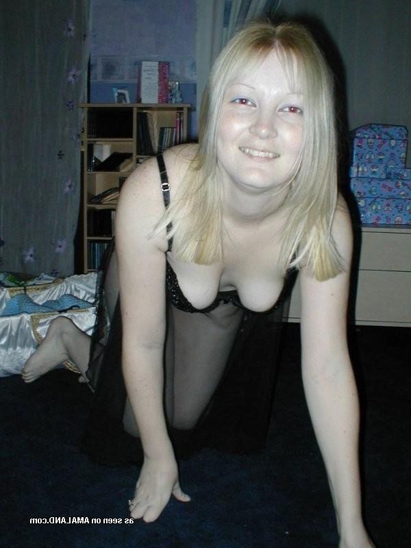 16P Picture compilation of wives who are itching for fuck buddies