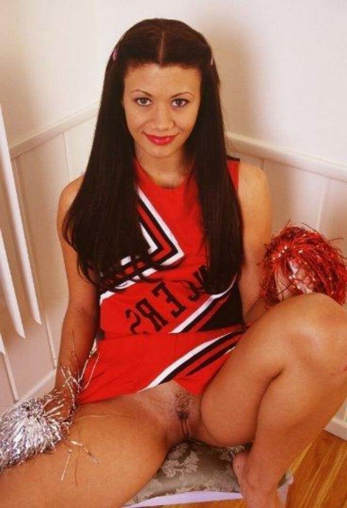 16P Teenie cheerleader gfs posing and fucking