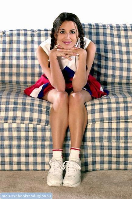 15P Pigtailed cheerleader Lucy double toying her cunt and ass