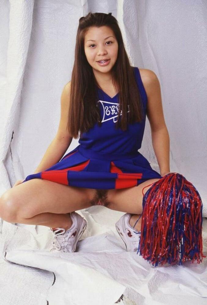 16P Teenie cheerleader gfs posing and fucking