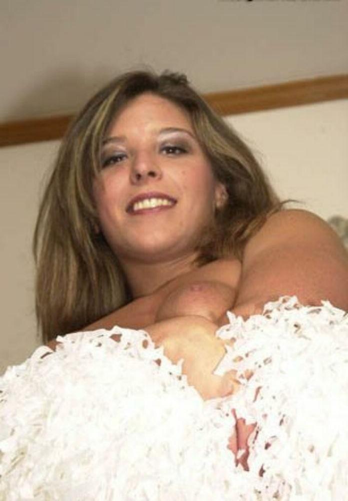 16P Teenie cheerleader gfs posing and fucking