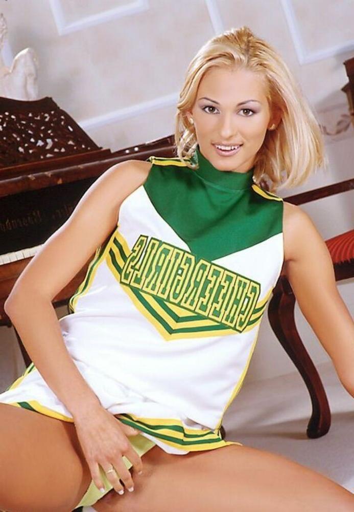 16P Teenie cheerleader gfs posing and fucking