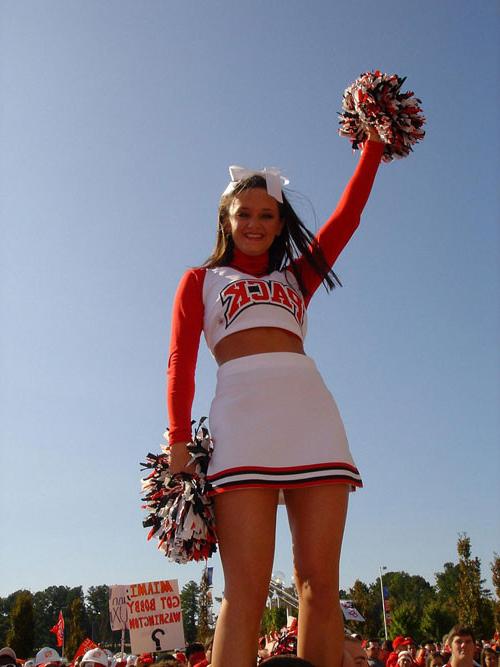 20P Real Teen Cheerleader Squad Cheers Then Gets Drunk At Afterparty