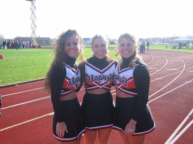 20P Real Teen Cheerleader Squad Cheers Then Gets Drunk At Afterparty