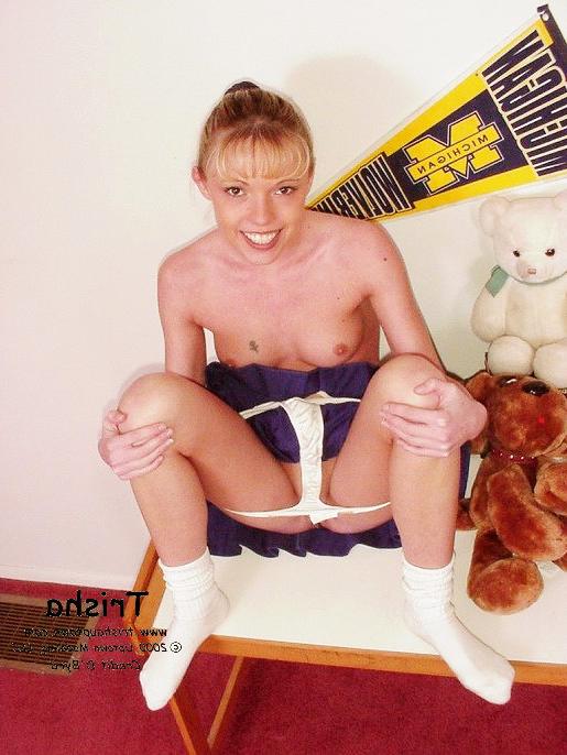 16P Trisha Uptown Teen Cheerleader