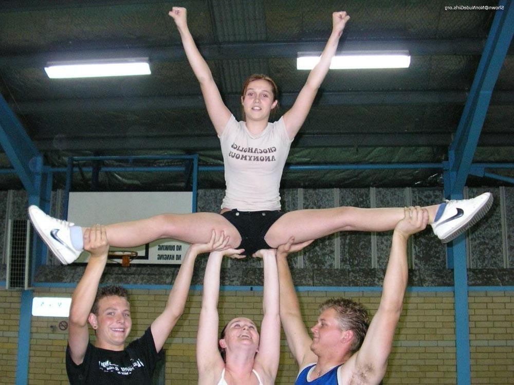 20P Real teen cheerleaders