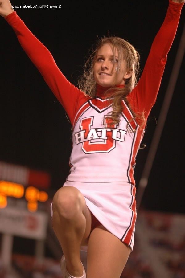 20P Real college cheerleaders