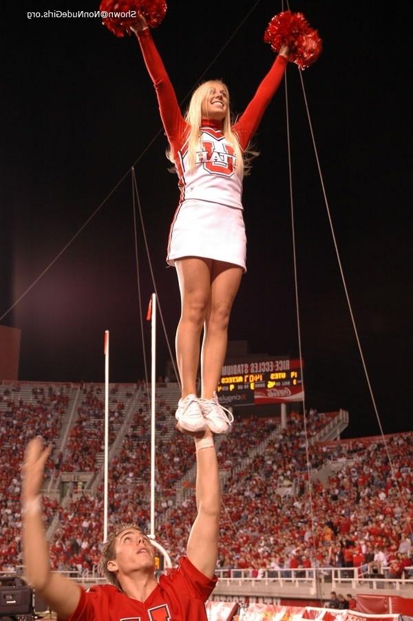 20P Real college cheerleaders