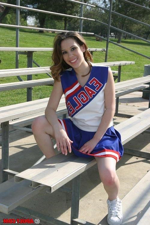 17P Young beautiful eyed brunette cheerleader getting double drilled