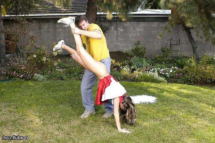 17P Yummy cheerleader gets her mouth and pussy slammed