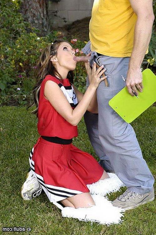17P Yummy cheerleader gets her mouth and pussy slammed