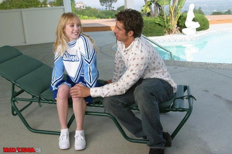 17P Young naive cheerleader gets double fucked
