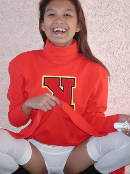 20P Asian Cheerleader nude