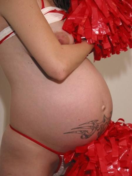 20P Pregnant Cheerleader
