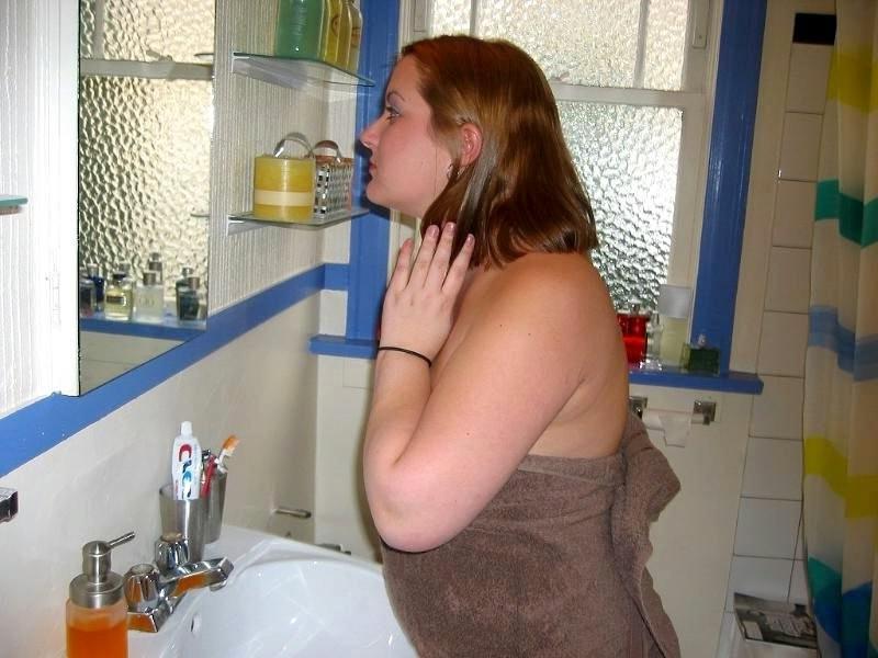 16P Naughty fat amateur taking a shower and washing her pussy