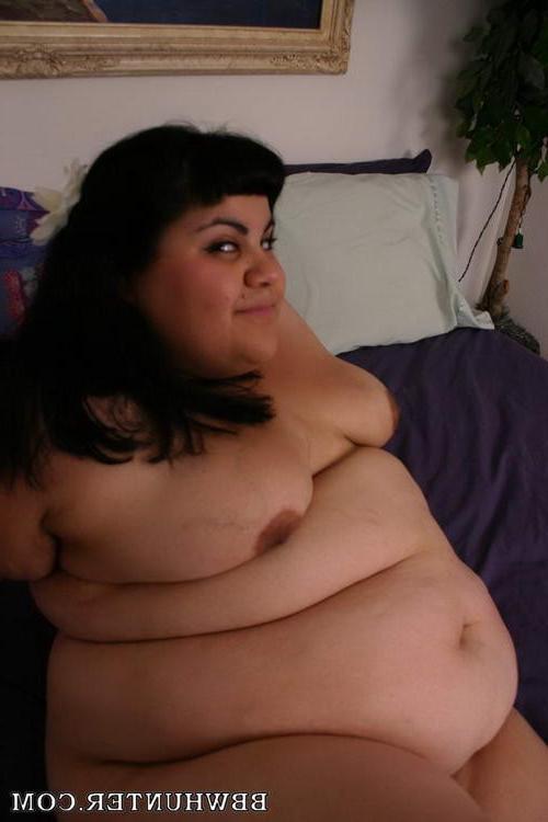 15P Fat brunette fucked hard in her giant ass