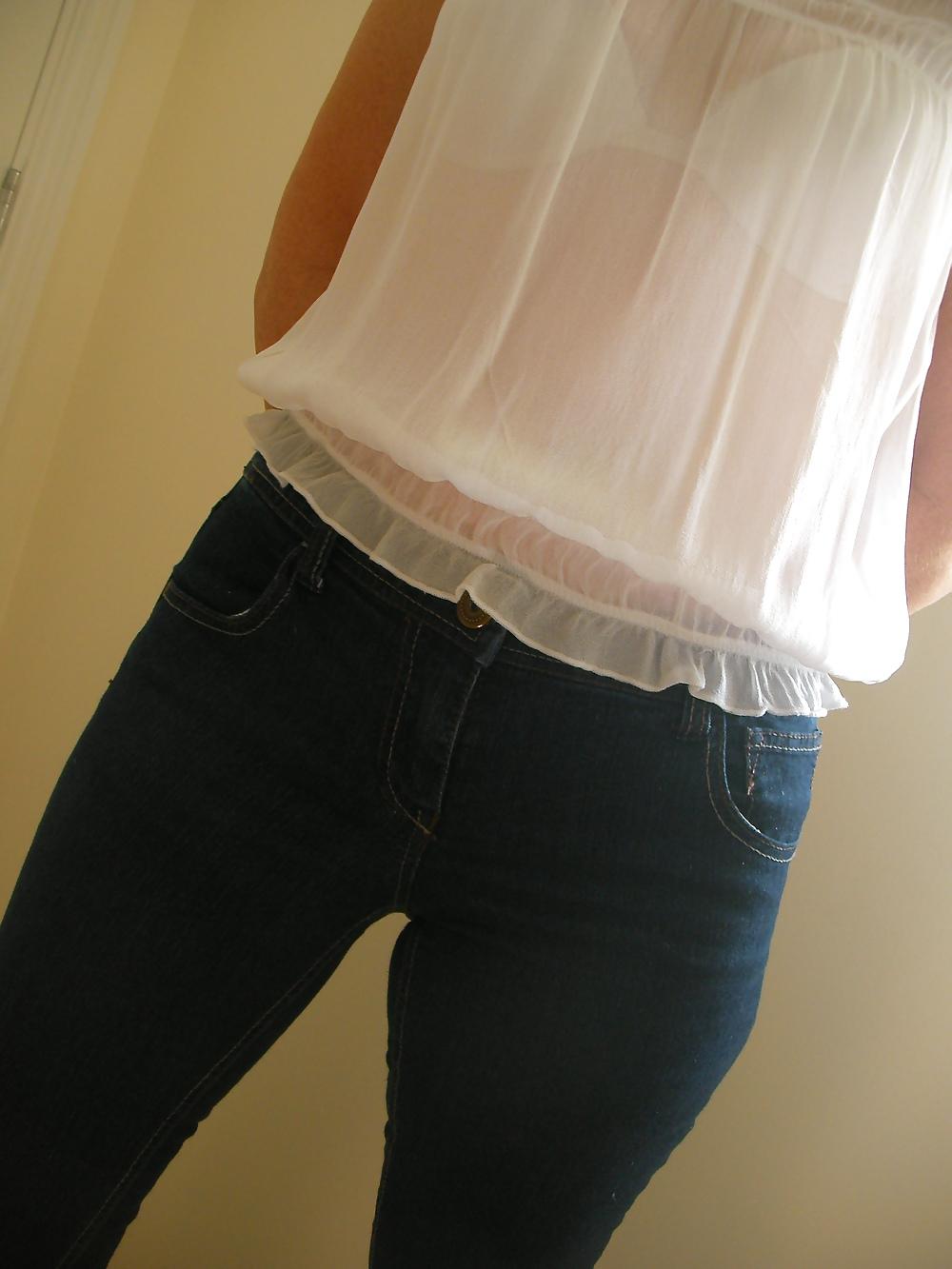 20P Slut Wife in Tight Jeans (2)