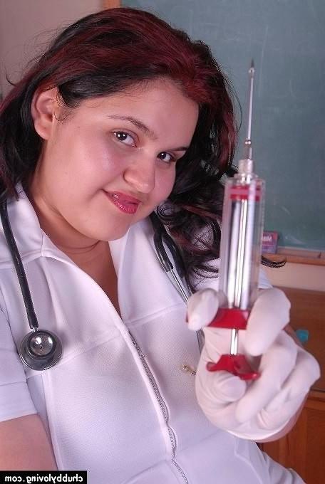 16P Fat brunette nurse getting nasty and playing with medical tools