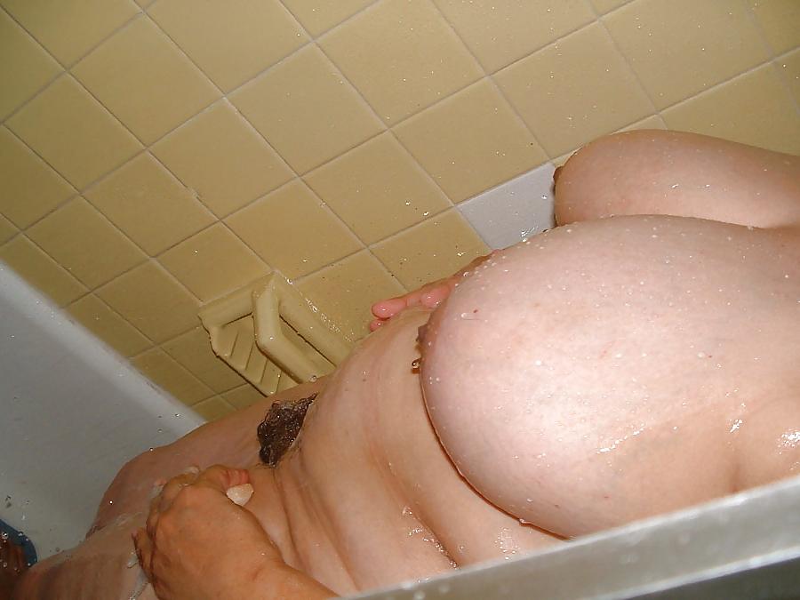 18P KEY - Bathroom 11