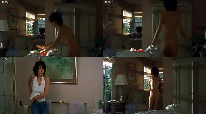 21P Mary Steenburgen Glamour, Nude, Caps 