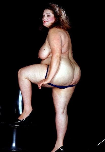 20P Fat mature Amateur