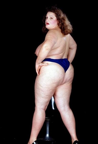 20P Fat mature Amateur