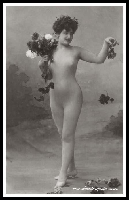 16P Vintage rare and exclusive antique ladies exposed