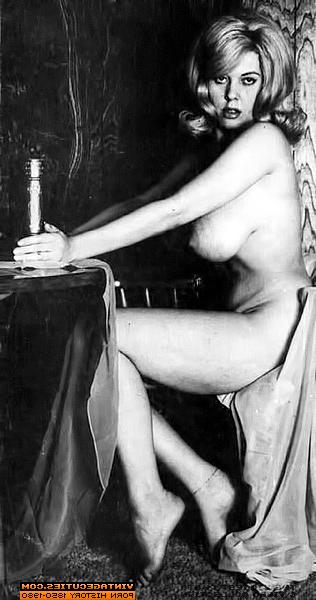 10P Exclusive Vintage Erotica Photos of a Big Busty Porn 