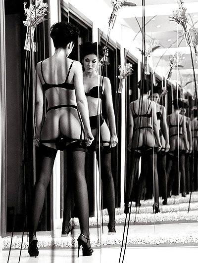 25P Glamour and sensuality