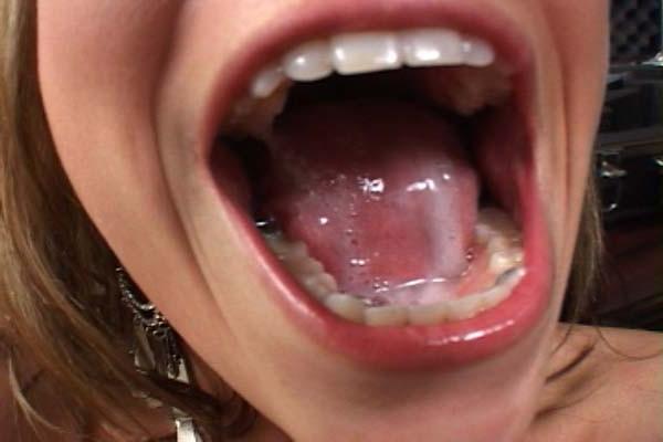 20P now how bout some man milk to wash that cake down? Watch this slut swallow!,A na