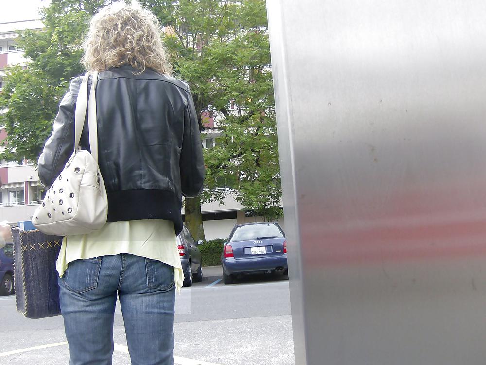 16P Ass jeans street suisse swisss switzerland