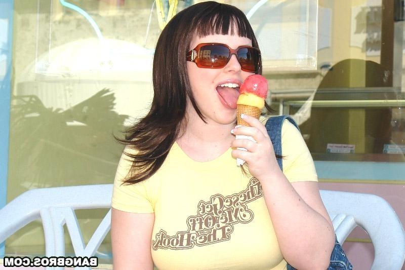 16P Cheating natural huge boobed milf nailed by a young shaft