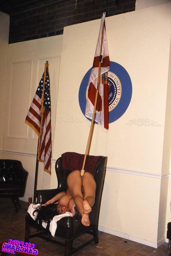 15P Lesbian sluts gangbanging the busty federal agent Jewel