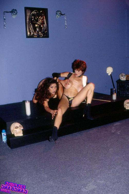 17P Hot goth lesbian sluts in hot bdsm dildo fuck fetish sex