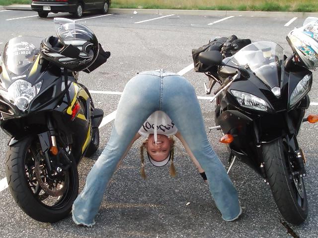 25P Beautyful asses in jeans