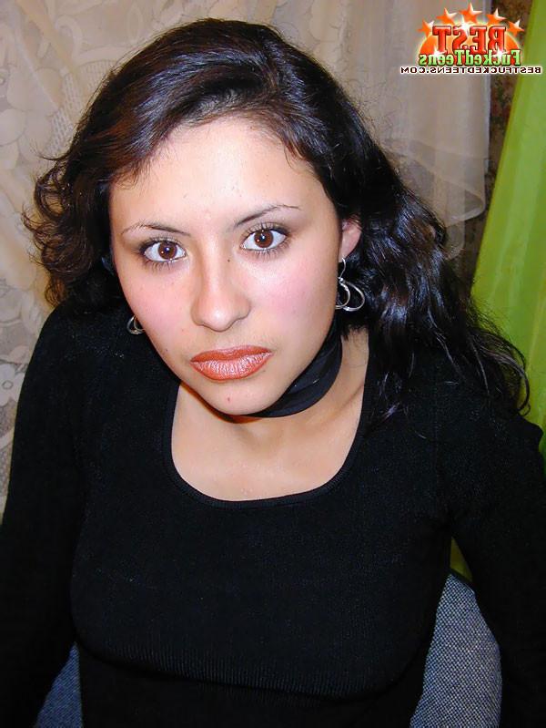 18P Dark-haired teen teasing