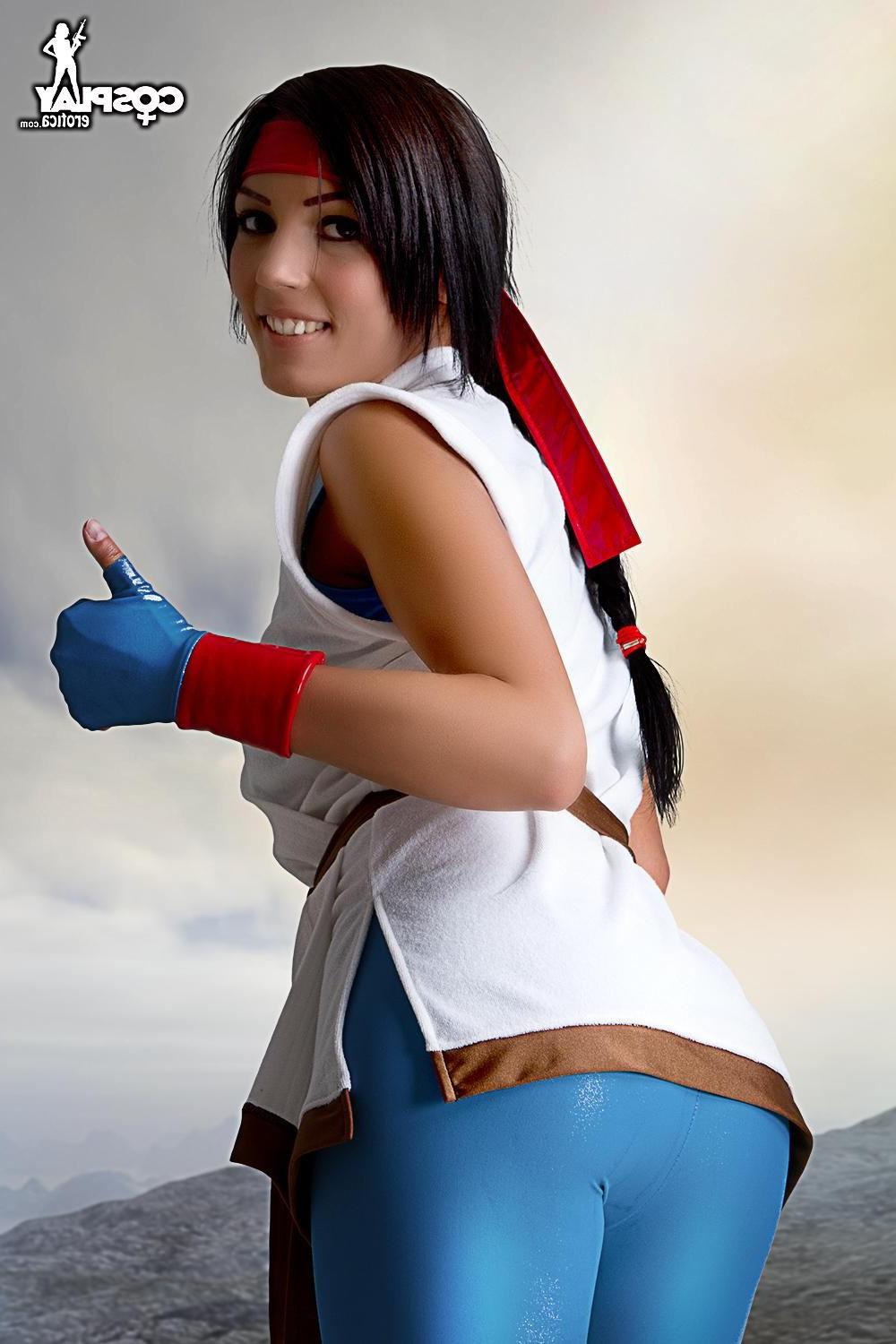 12P The character inspired by Yuri Sakazaki from The King of Fighters